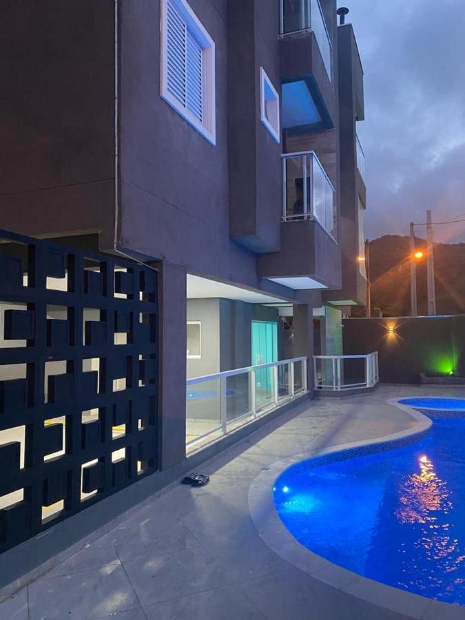 Apto novo com piscina em Ubatuba - Praia Maranduba Exterior foto